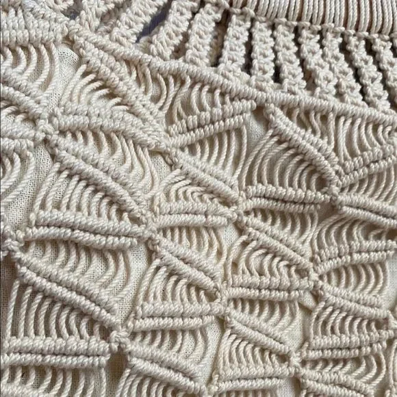Handcrafted Cream Macramé Handbag - Picture 4 of 12